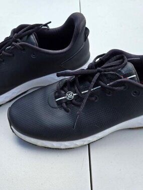 G4 Golf Shoes
